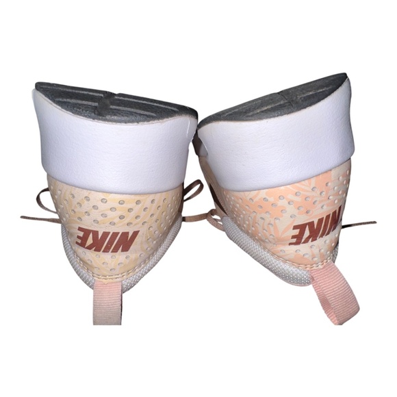 Nike Air Max Thea Rose Gold 6.5 Y 8.5 Womens - Picture 6 of 10